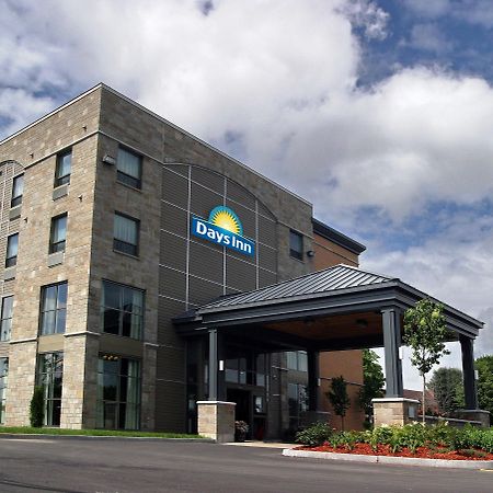 Days Inn By Wyndham Lévis Eksteriør bilde