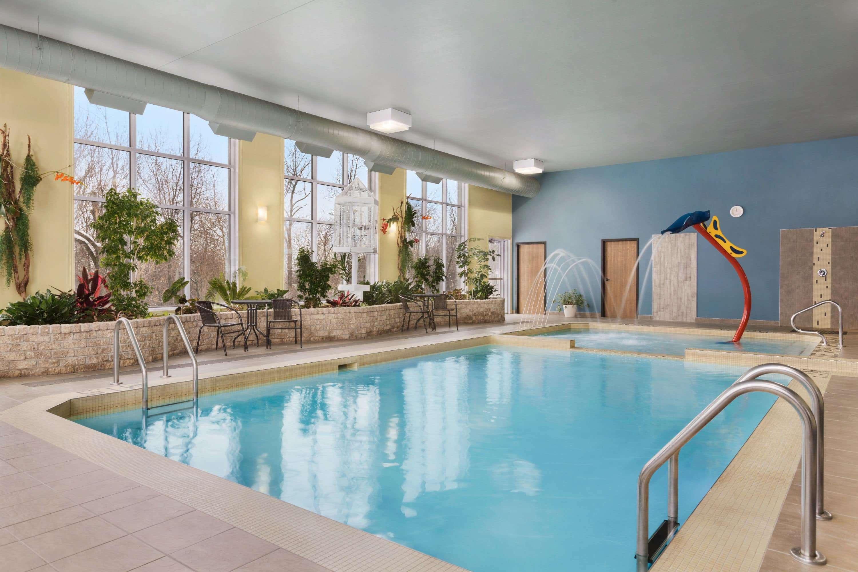 Days Inn By Wyndham Lévis Eksteriør bilde
